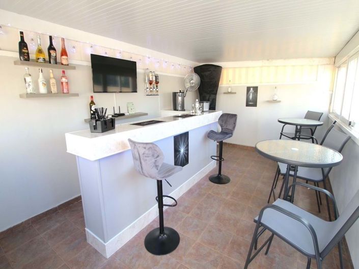 Image No.4-Villa de 5 chambres à vendre à Ciudad Quesada