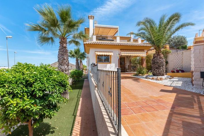 Image No.24-3 Bed Villa for sale