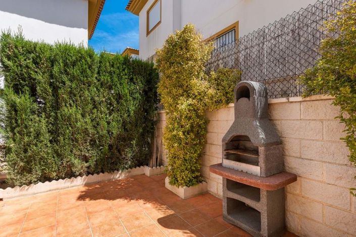 Image No.28-3 Bed Villa for sale