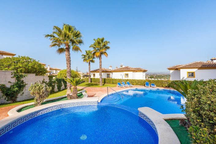 Image No.35-3 Bed Villa for sale