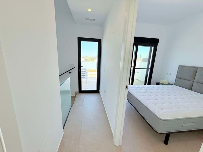 Image No.12-Villa de 4 chambres à vendre à Ciudad Quesada