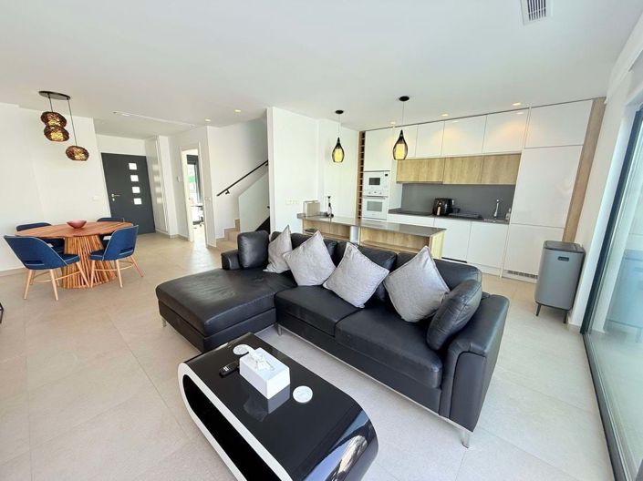 Image No.3-Villa de 4 chambres à vendre à Ciudad Quesada