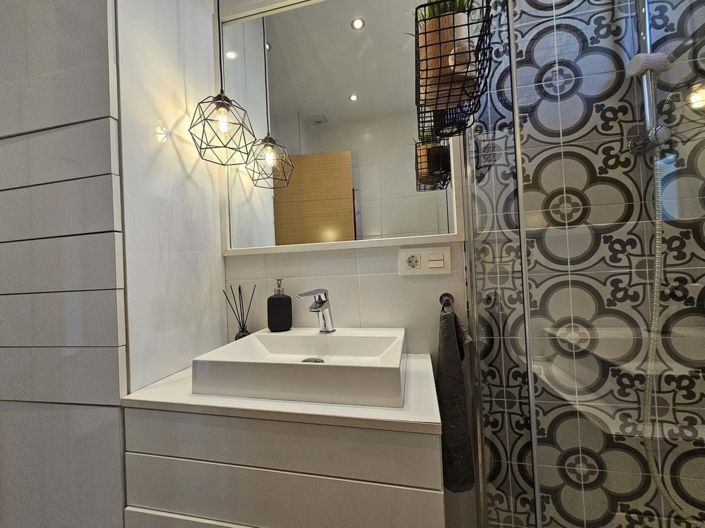 Image No.20-3 Bed Villa for sale