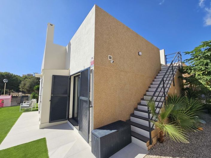 Image No.31-3 Bed Villa for sale