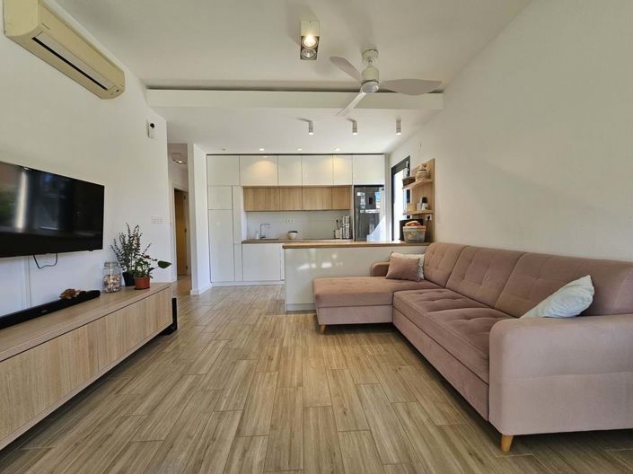 Image No.9-3 Bed Villa for sale