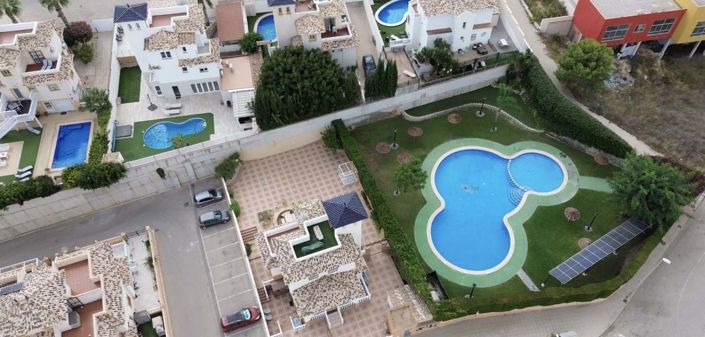 Image No.46-3 Bed Townhouse for sale