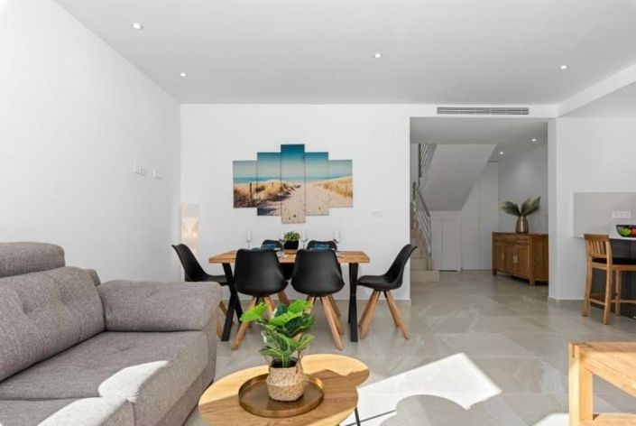 Image No.3-Villa de 3 chambres à vendre à Villamartin