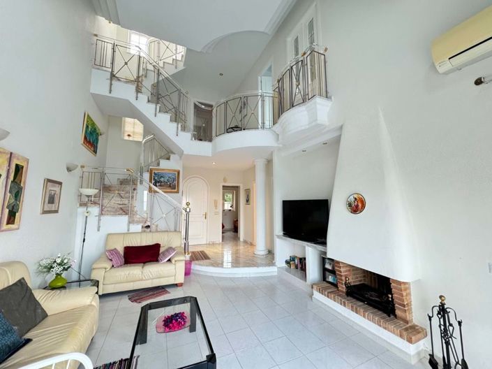 Image No.3-3 Bed Apartment for sale