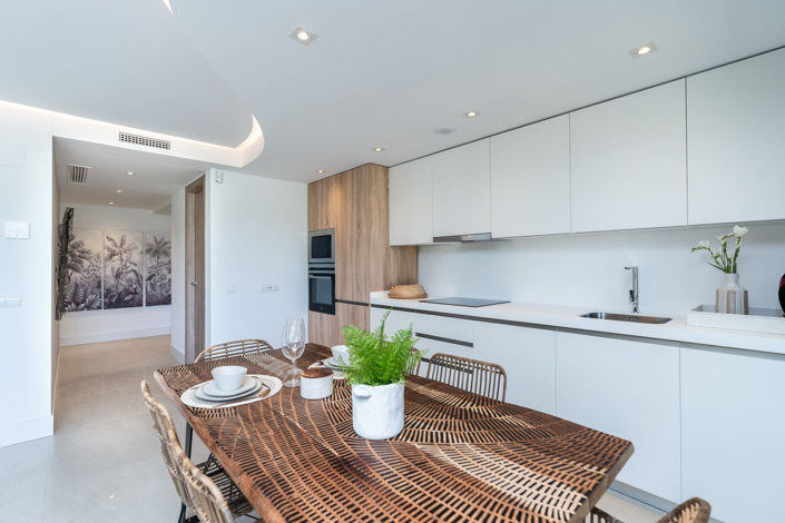 Image No.9-3 Bed Apartment for sale