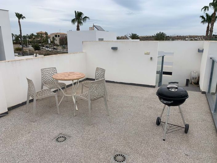 Image No.18-2 Bed Bungalow for sale