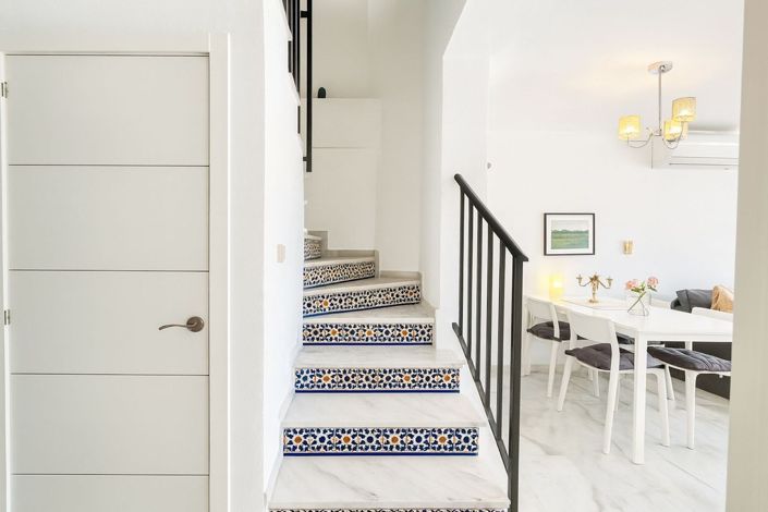 Image No.7-2 Bed Property for sale