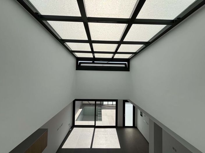 Image No.20-3 Bed Villa for sale