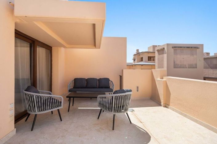 Image No.18-4 Bed Penthouse for sale