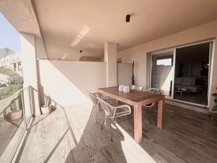 Image No.11-2 Bed Apartment for sale