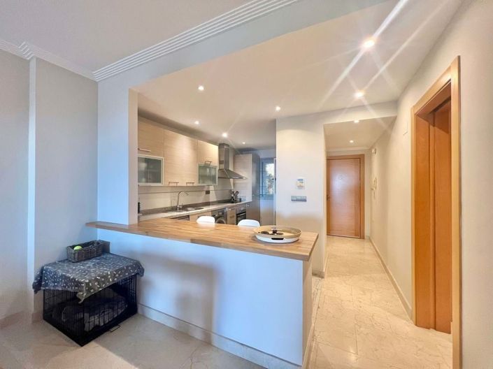 Image No.24-2 Bed Apartment for sale