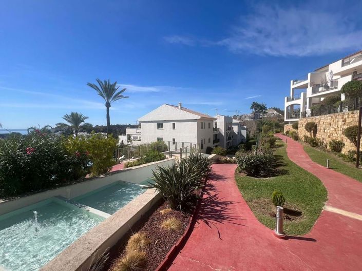 Image No.27-2 Bed Apartment for sale