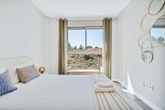 Image No.20-2 Bed Apartment for sale