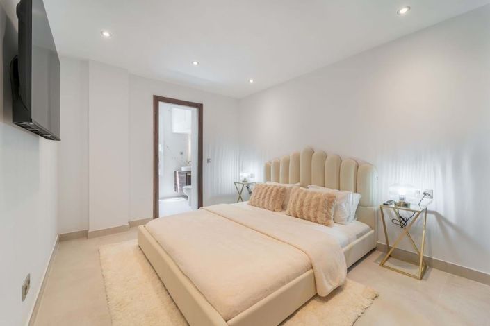 Image No.28-3 Bed Penthouse for sale