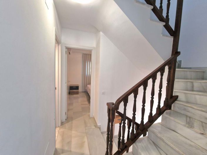 Image No.15-3 Bed Townhouse for sale