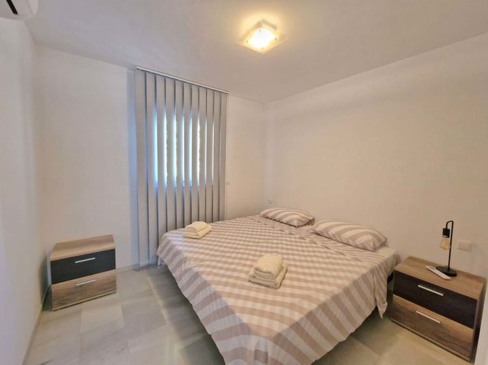 Image No.21-3 Bed Townhouse for sale