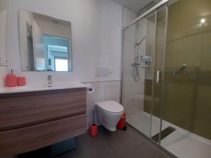 Image No.18-2 Bed Apartment for sale