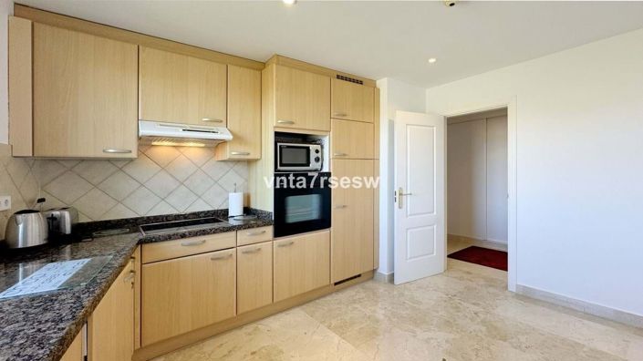 Image No.9-2 Bed Apartment for sale