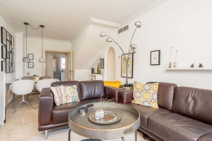 Image No.10-3 Bed Apartment for sale