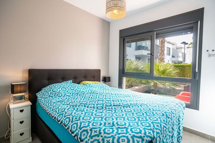 Image No.7-2 Bed Apartment for sale