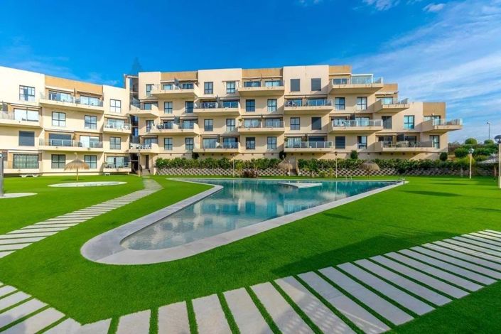 Image No.28-3 Bed Villa for sale