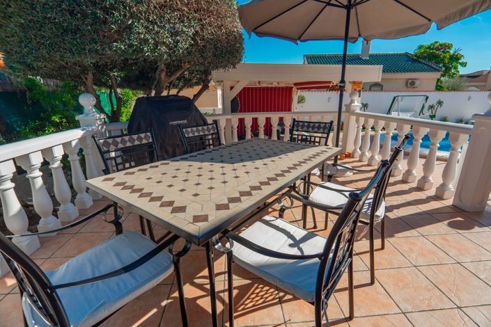 Image No.26-2 Bed Villa for sale