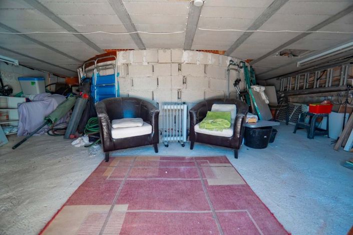 Image No.33-2 Bed Villa for sale