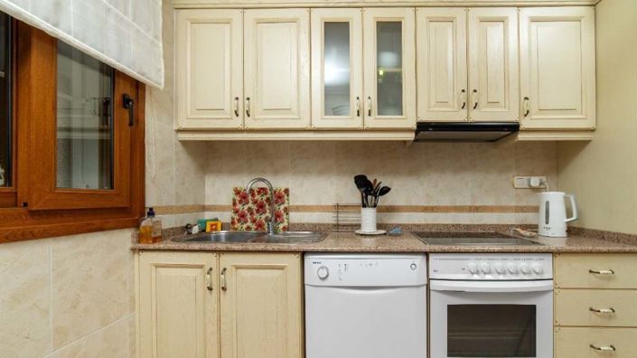 Image No.16-2 Bed Villa for sale