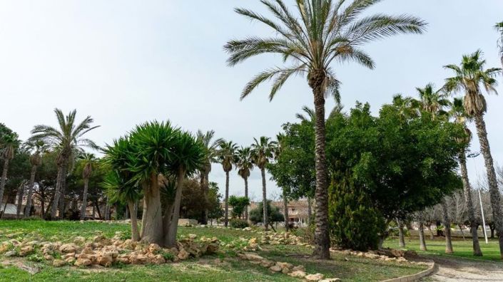 Image No.47-2 Bed Villa for sale