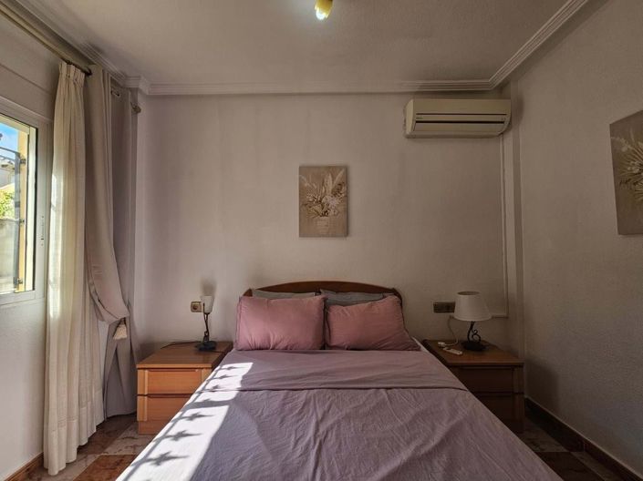 Image No.12-Villa de 4 chambres à vendre à Orihuela Costa