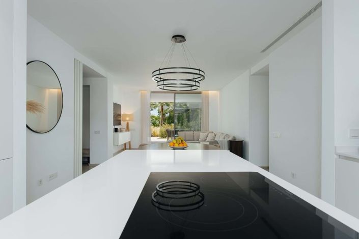 Image No.17-2 Bed Apartment for sale