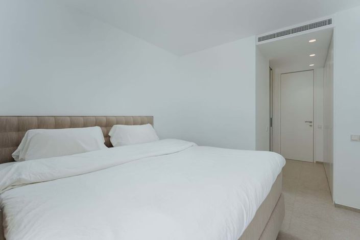 Image No.22-2 Bed Apartment for sale