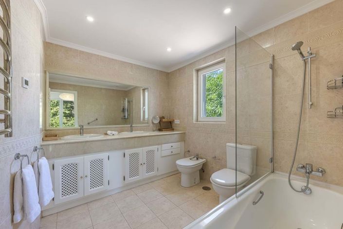 Image No.13-5 Bed Villa for sale