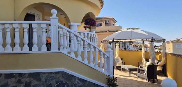 Image No.7-3 Bed Villa for sale