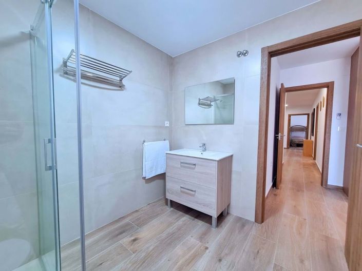 Image No.23-4 Bed Villa for sale