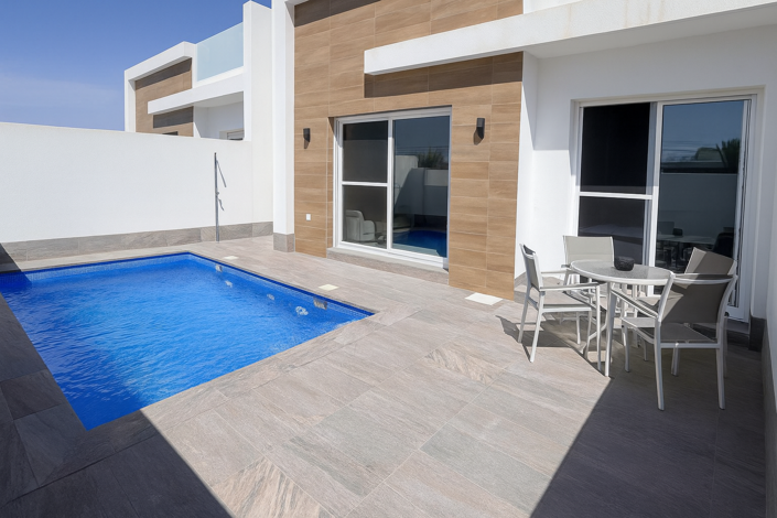Image No.1-3 Bed Villa for sale