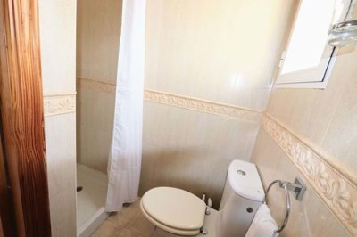 1447-645984-78d1f4f8b6655591b02d22fabb36a692d