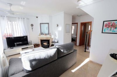 1447-645984-78d1f4f8b6655591b02d22fabb36a692d