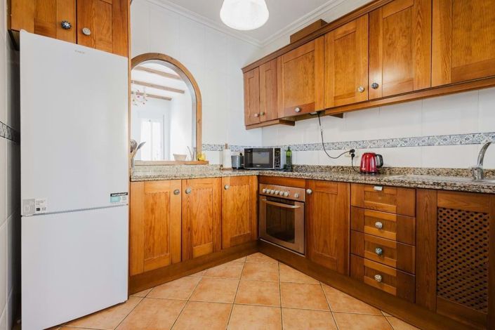 Image No.14-3 Bed Townhouse for sale