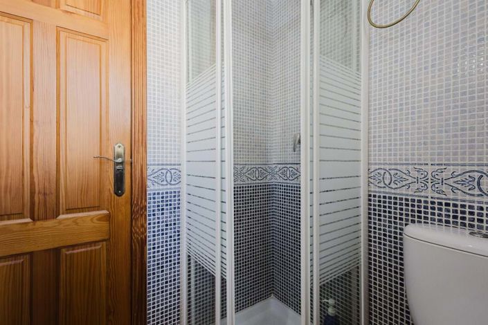 Image No.20-3 Bed Townhouse for sale