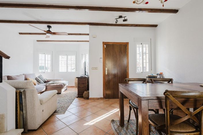 Image No.9-3 Bed Townhouse for sale