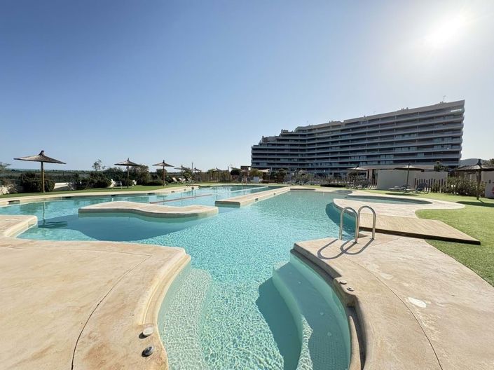 Image No.1-2 Bed Apartment for sale
