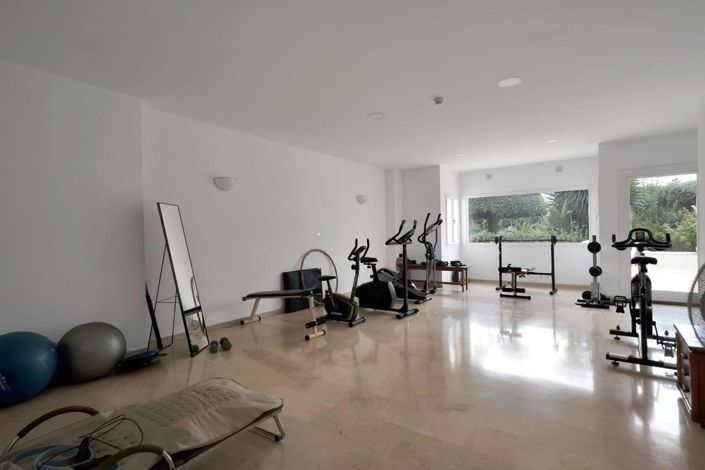 Image No.44-2 Bed Apartment for sale