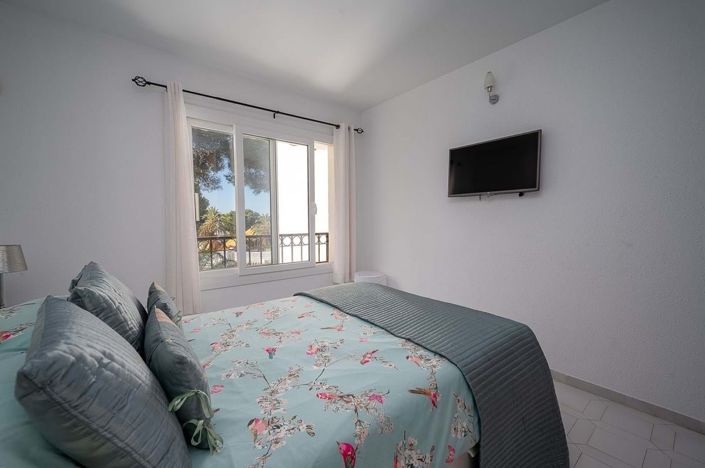 Image No.13-2 Bed Apartment for sale