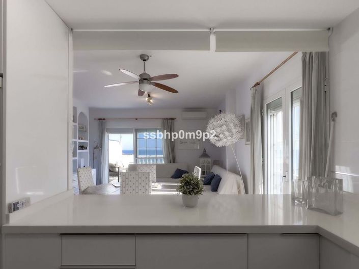 Image No.10-3 Bed Apartment for sale