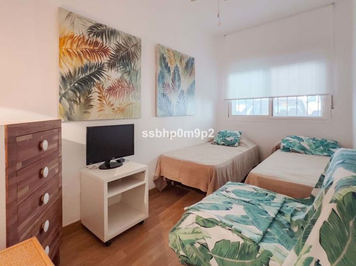 Image No.15-3 Bed Apartment for sale